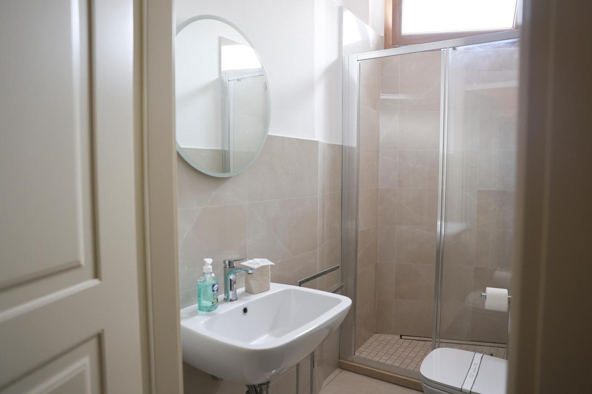 Blancohouse - Berto Luxury Rimini Centro Storico Lejlighed Eksteriør billede