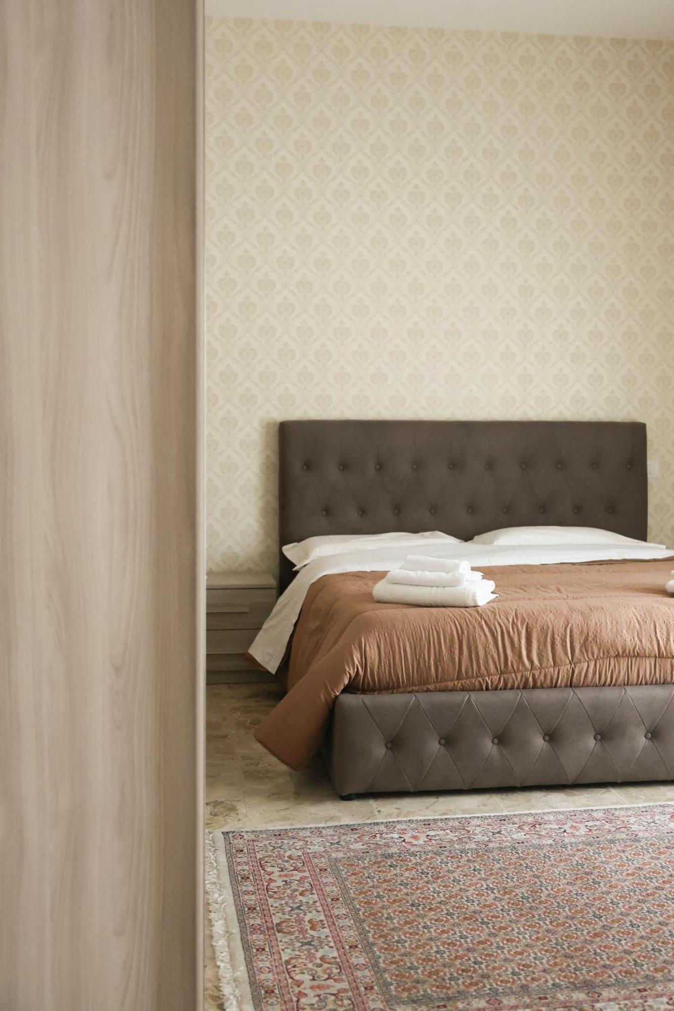 Blancohouse - Berto Luxury Rimini Centro Storico Lejlighed Eksteriør billede